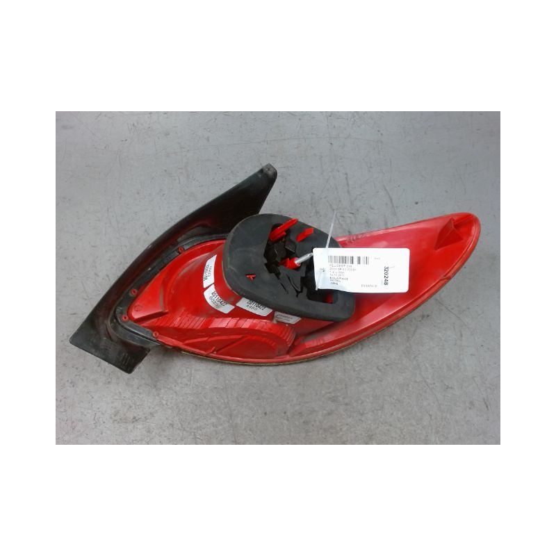 FEU ARRIERE GAUCHE  PEUGEOT 206+ 2009-