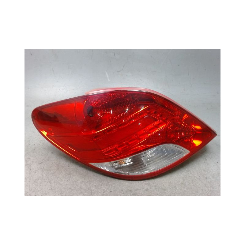 FEU ARRIERE GAUCHE  PEUGEOT 207 3P