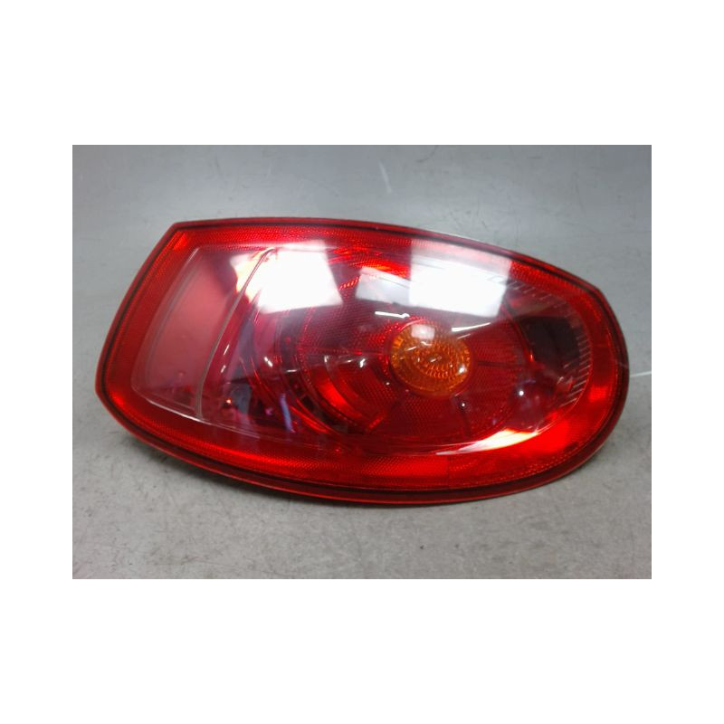 FEU ARRIERE GAUCHE  FIAT BRAVO 2007-