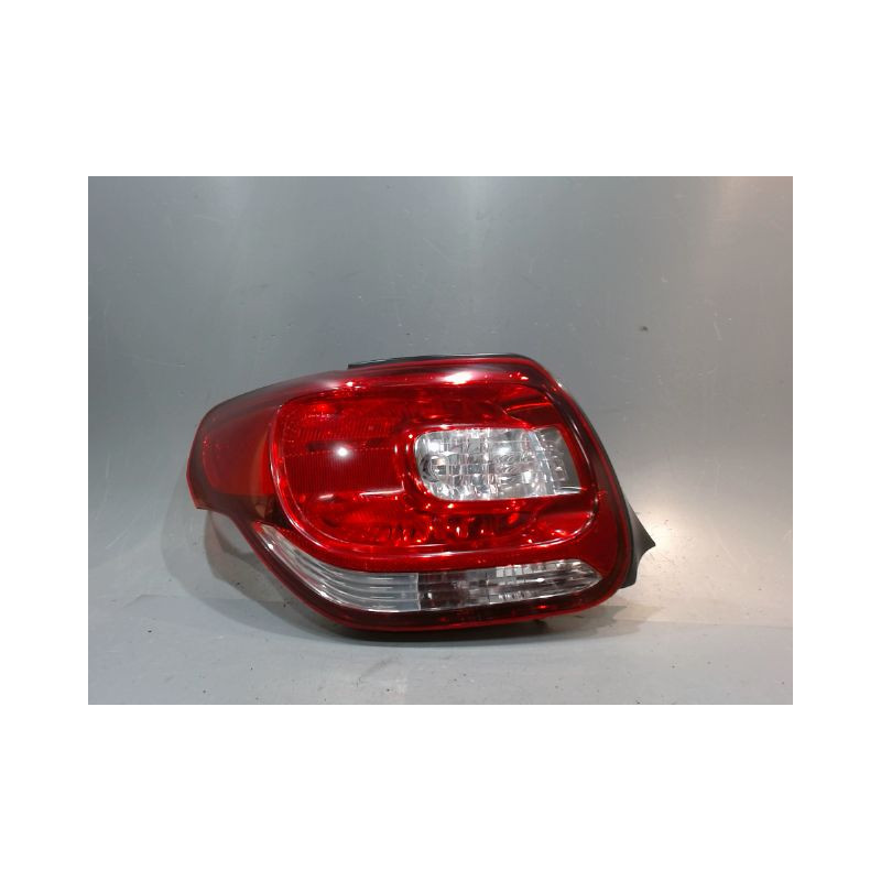 FEU ARRIERE GAUCHE  CITROEN DS3
