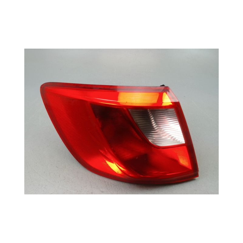 FEU ARRIERE GAUCHE  SEAT IBIZA