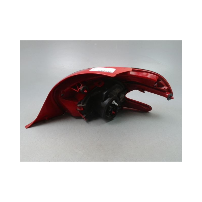 FEU ARRIERE GAUCHE  PEUGEOT 208 Phase 1 2012-...