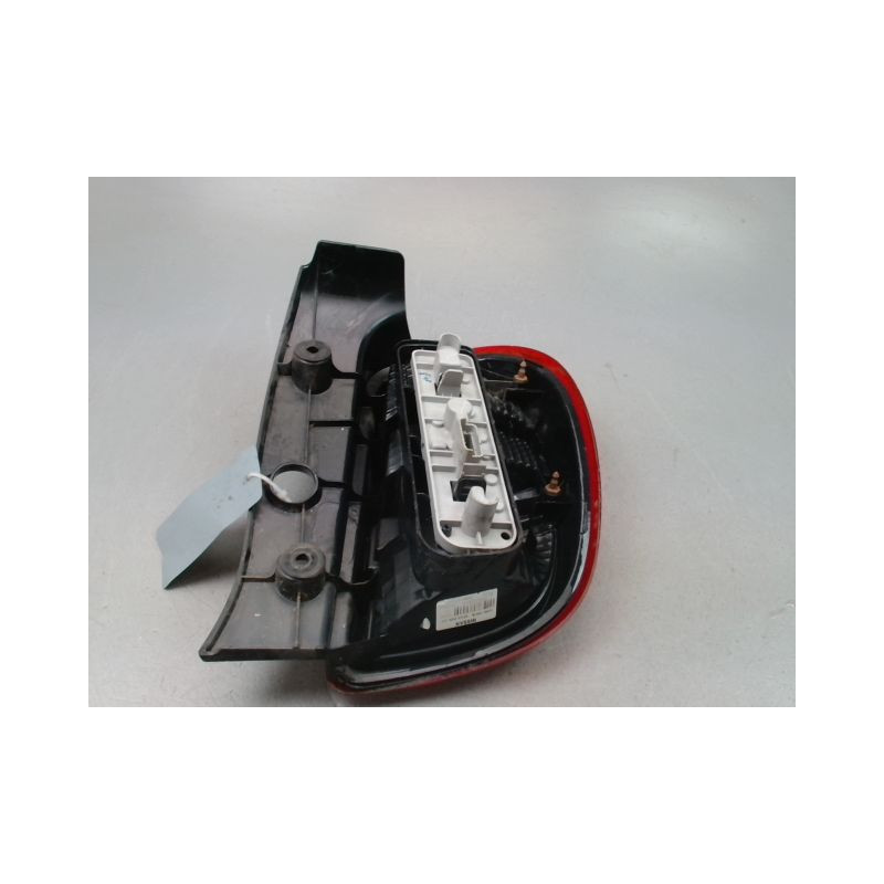 FEU ARRIERE GAUCHE  NISSAN MICRA 2009-