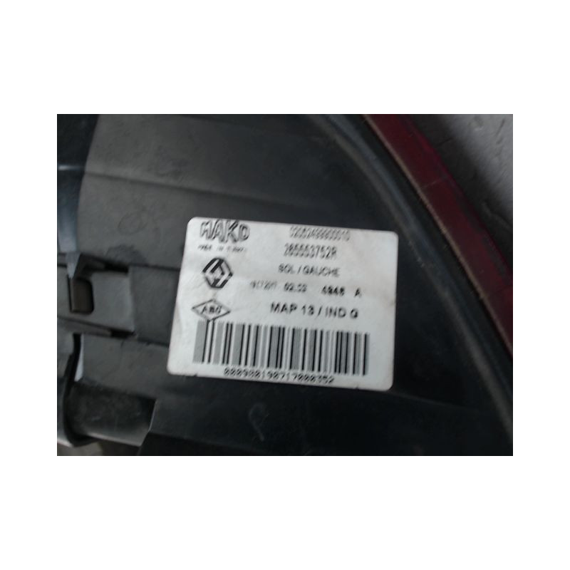 FEU ARRIERE GAUCHE  RENAULT CLIO