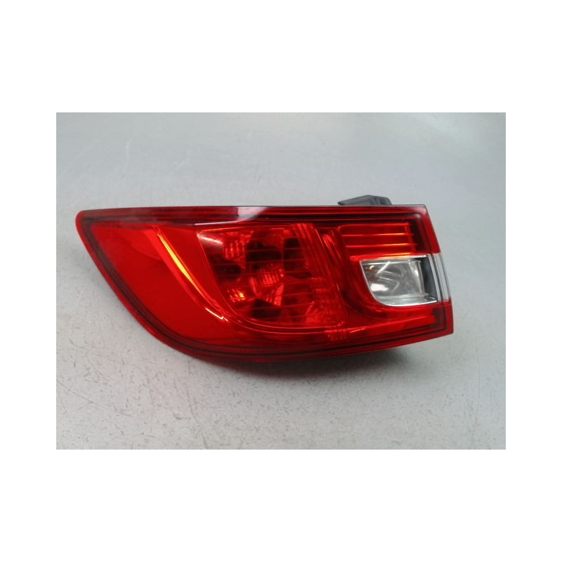 FEU ARRIERE GAUCHE  RENAULT CLIO IV Phase 1 2012-...