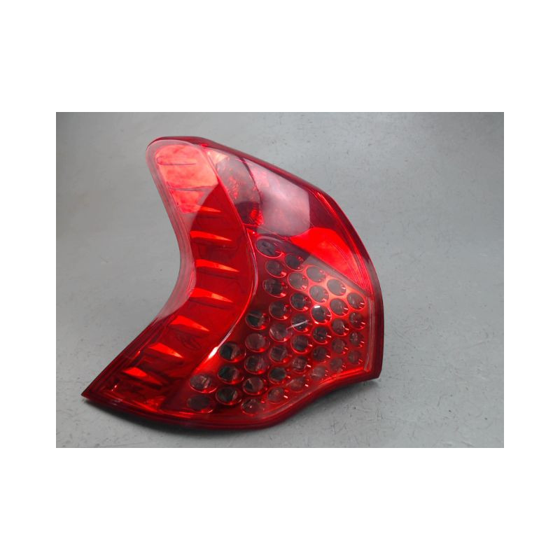 FEU ARRIERE GAUCHE  PEUGEOT 3008