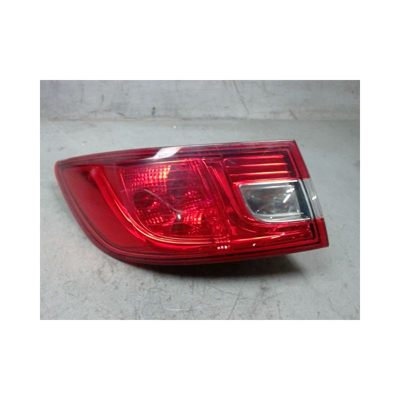 FEU ARRIERE GAUCHE  RENAULT CLIO IV 2012-