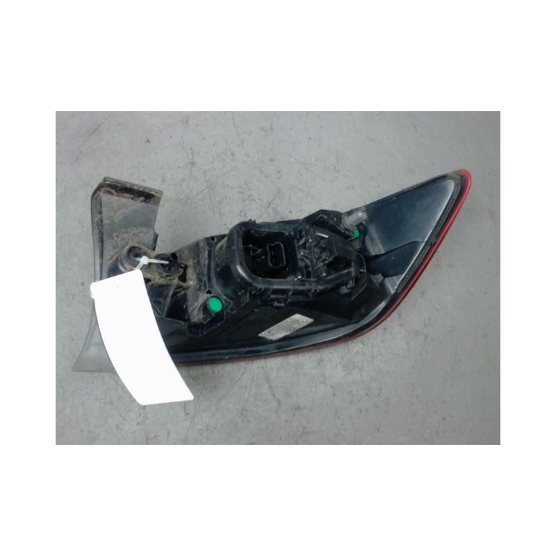 FEU ARRIERE GAUCHE  RENAULT CLIO IV 2012-