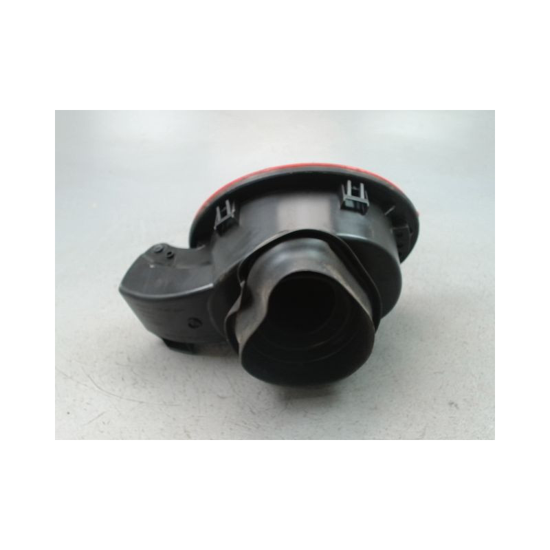 VOLET DE TRAPPE CARBURANT FORD FIESTA