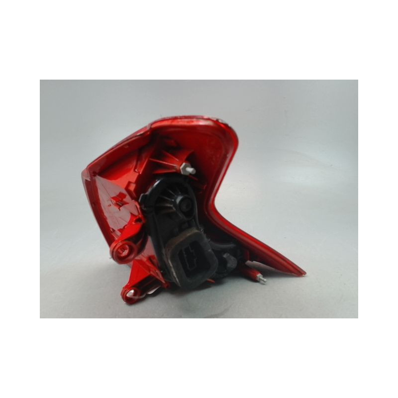 FEU ARRIERE GAUCHE  PEUGEOT 3008 BREAK I Phase 1 2009-2013