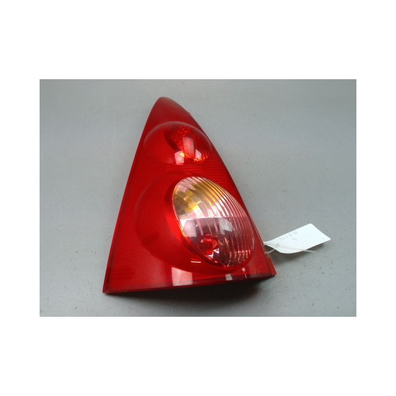 FEU ARRIERE GAUCHE  PEUGEOT 107 Phase 2 2009-2012