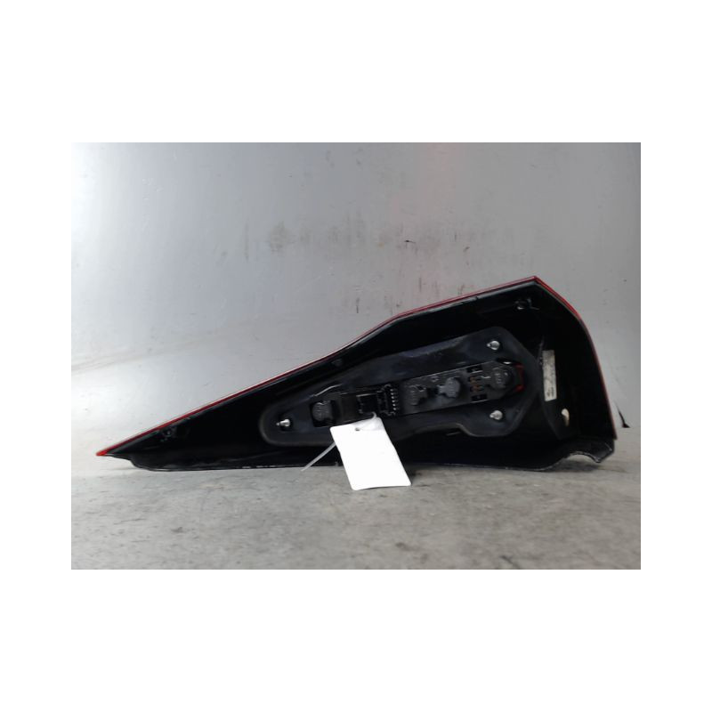 FEU ARRIERE GAUCHE  RENAULT MEGANE II PH 2 ESTATE 03-05