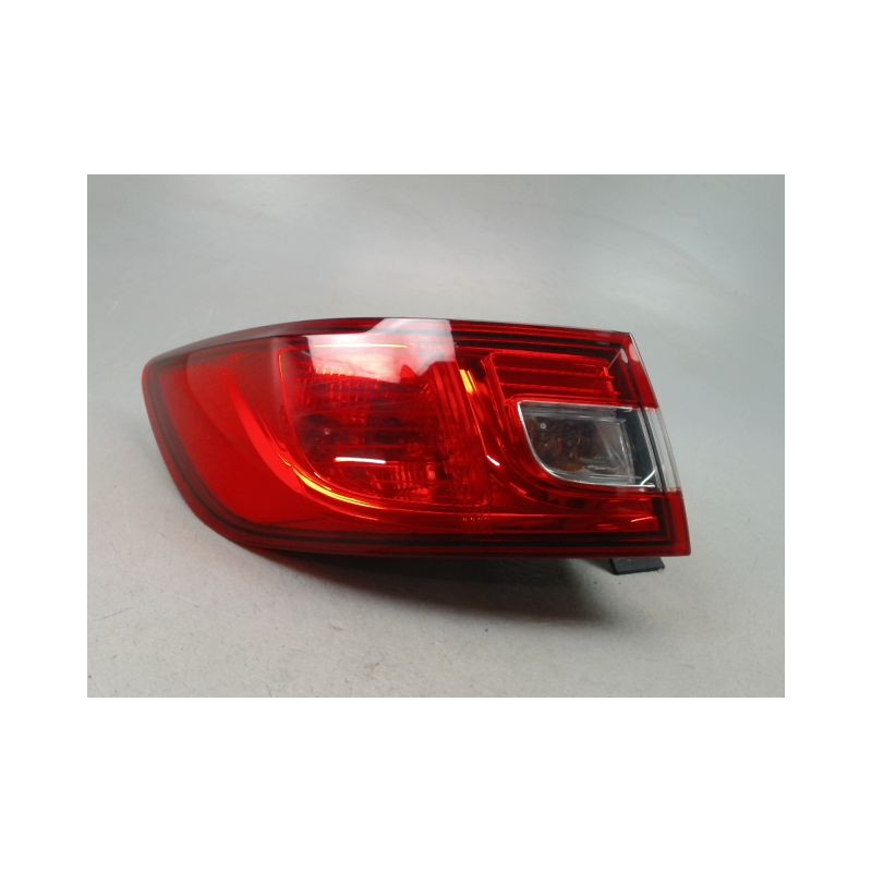 FEU ARRIERE GAUCHE  RENAULT CLIO IV Phase 1 2012-...
