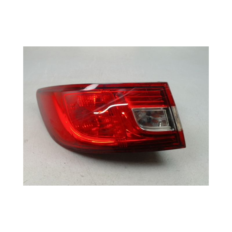 FEU ARRIERE GAUCHE  RENAULT CLIO IV Phase 1 2012-...