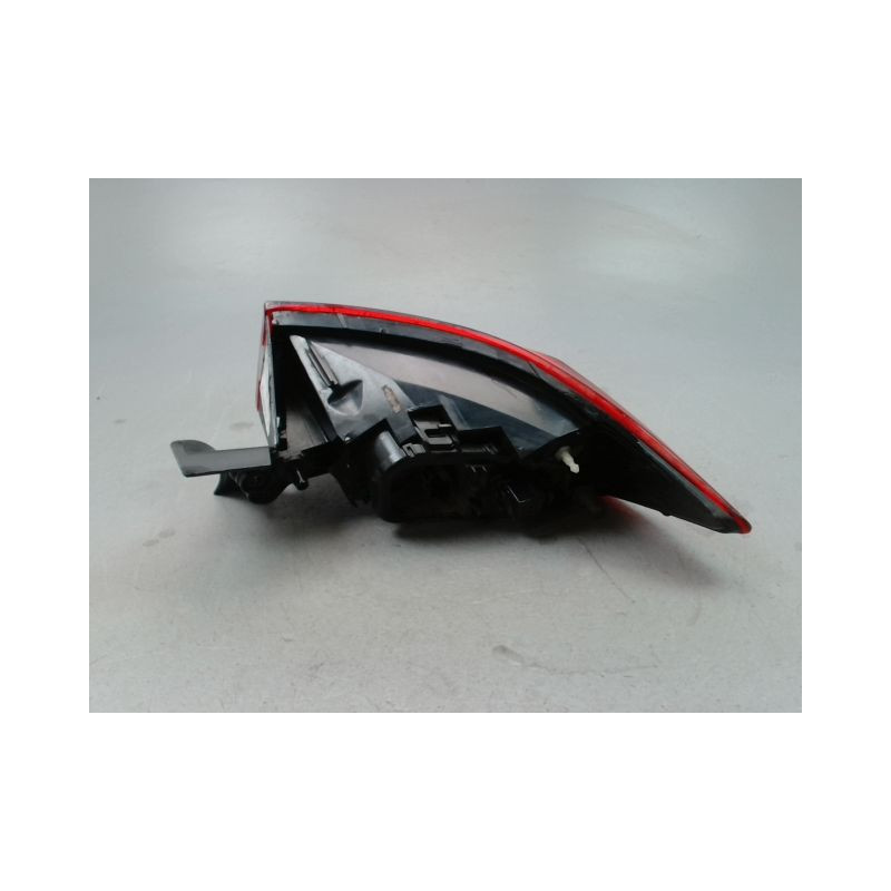 FEU ARRIERE GAUCHE  RENAULT CLIO IV Phase 1 2012-...