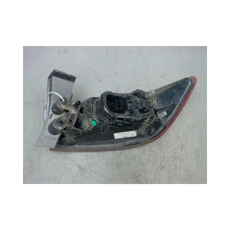 FEU ARRIERE GAUCHE  RENAULT CLIO IV 2012-