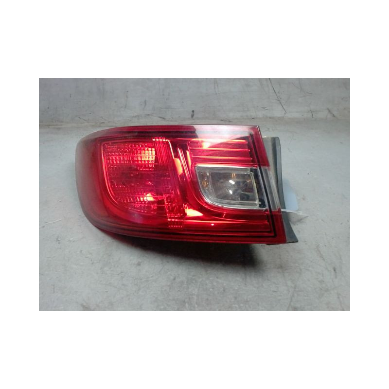 FEU ARRIERE GAUCHE  RENAULT CLIO IV 2012-