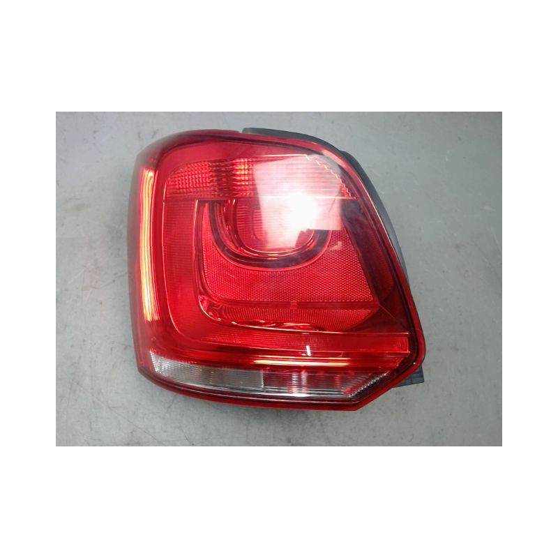 FEU ARRIERE GAUCHE  VOLKSWAGEN POLO 2009-