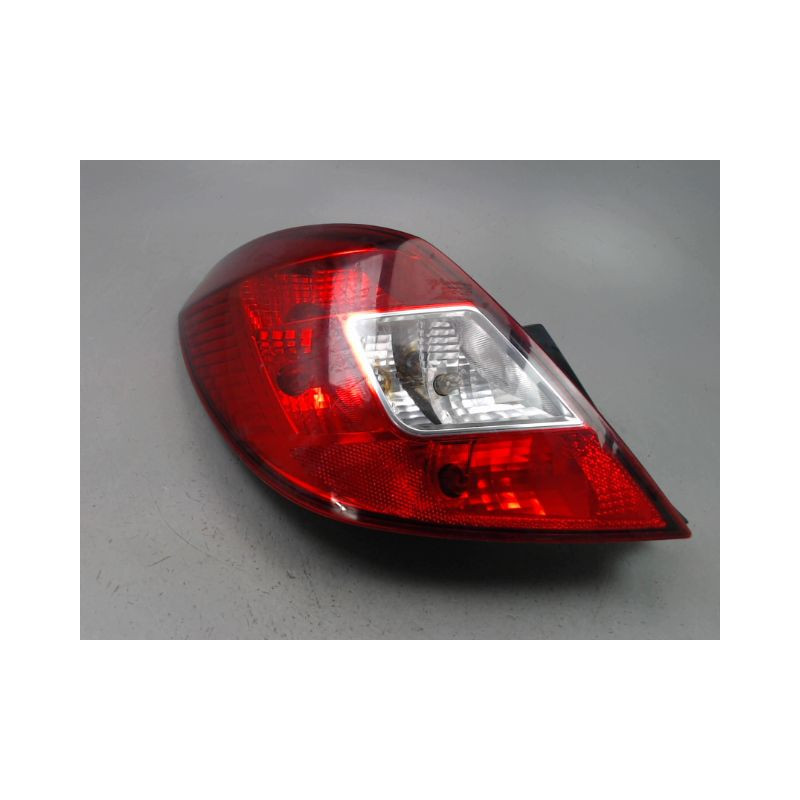 FEU ARRIERE GAUCHE  OPEL CORSA IV Phase 1 (D) 2006-2010