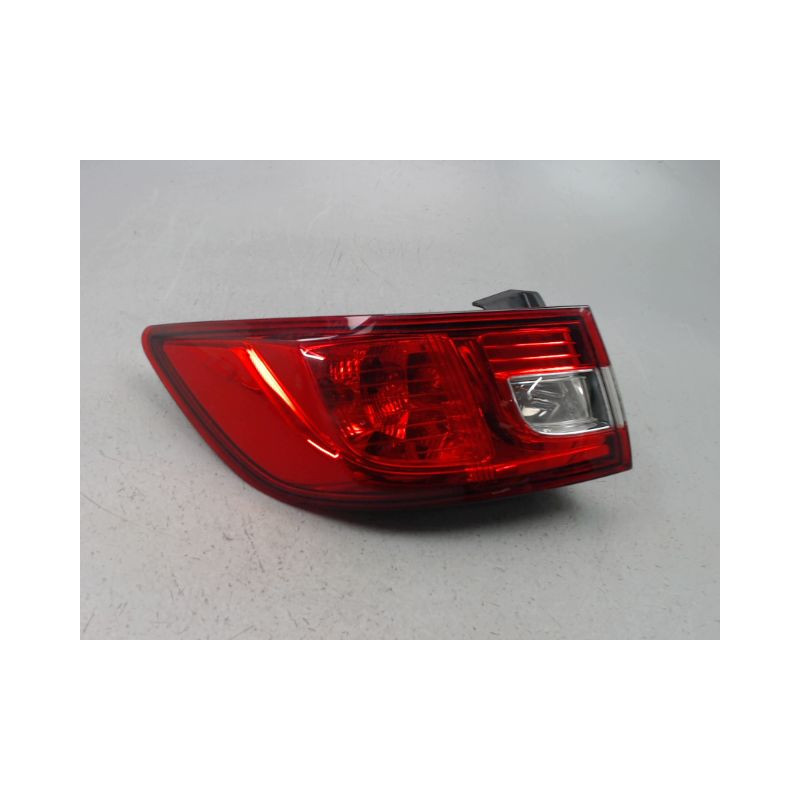 FEU ARRIERE GAUCHE  RENAULT CLIO IV Phase 1 2012-...