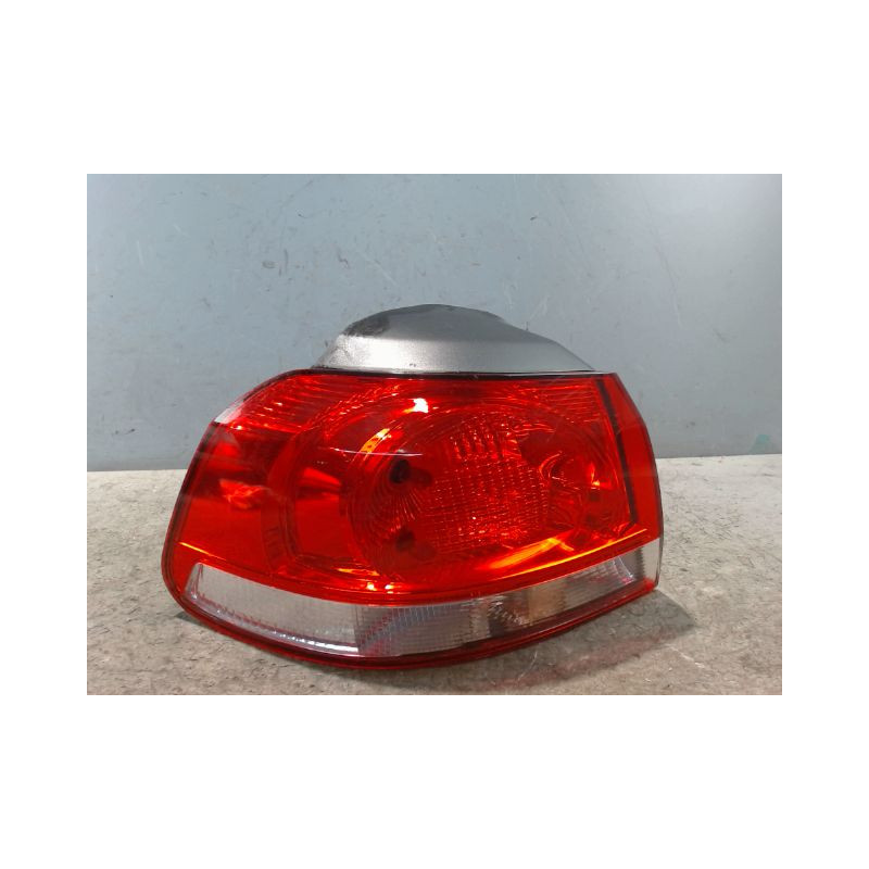 FEU ARRIERE GAUCHE  VOLKSWAGEN GOLF VI 2008-