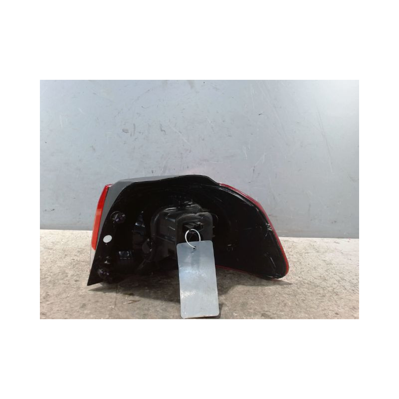 FEU ARRIERE GAUCHE  VOLKSWAGEN GOLF VI 2008-