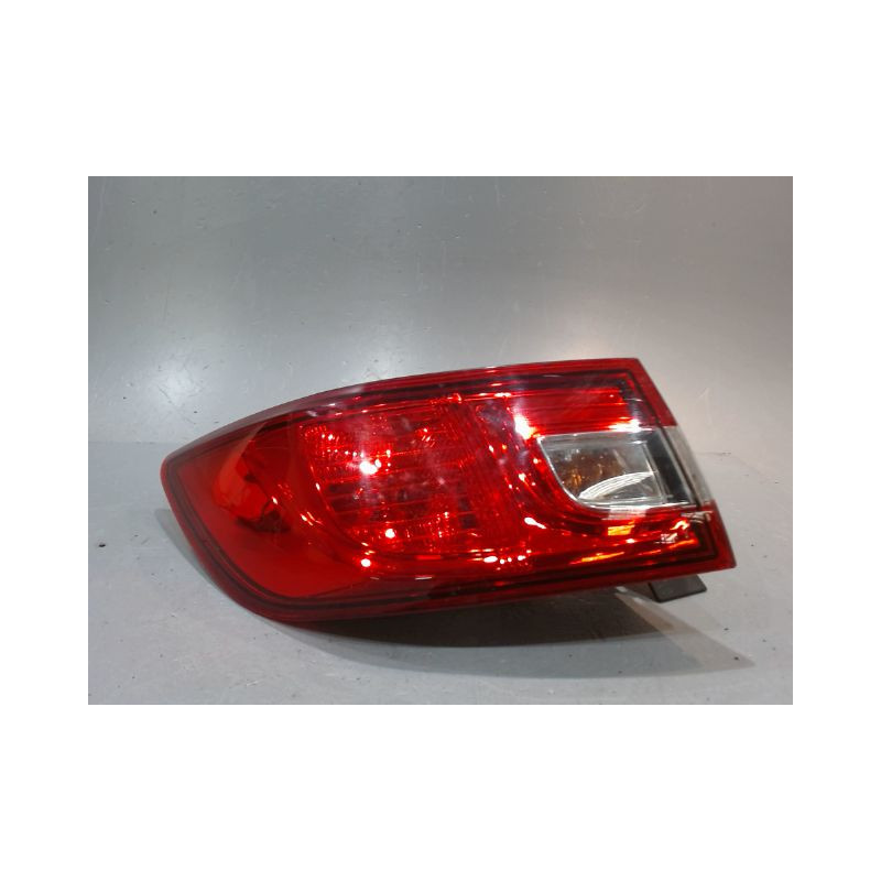 FEU ARRIERE GAUCHE  RENAULT CLIO 1.5 DCI - 80