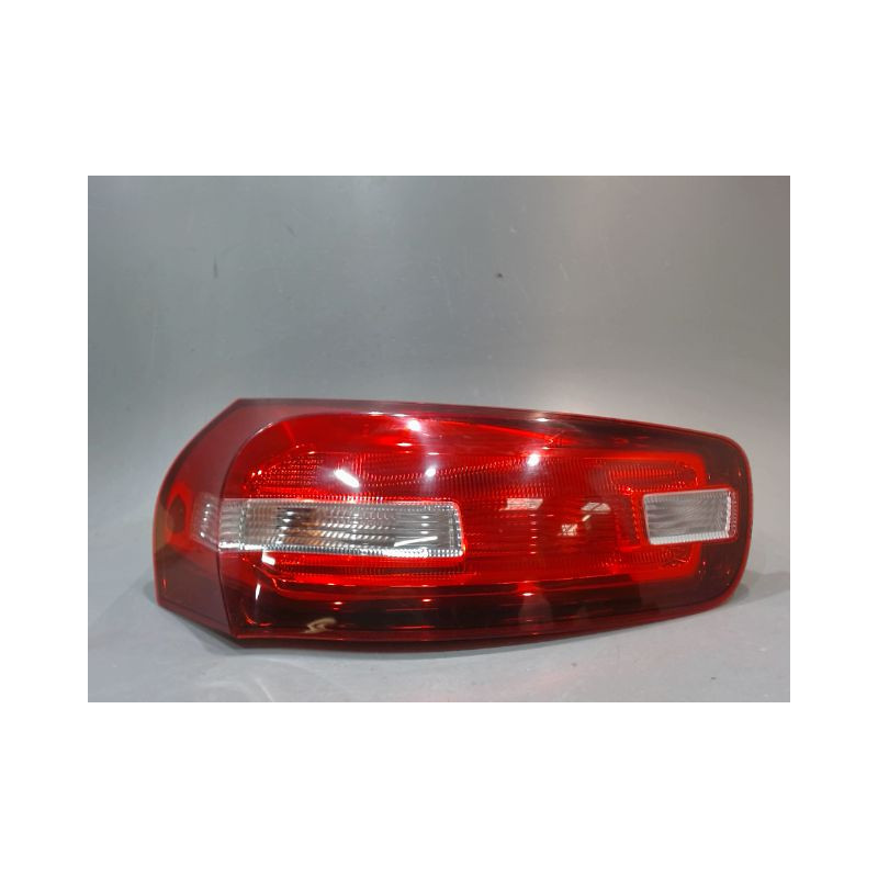 FEU ARRIERE GAUCHE  CITROEN C4