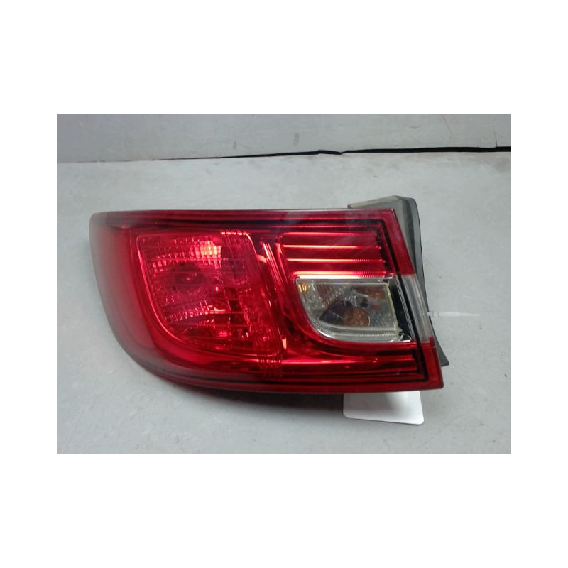 FEU ARRIERE GAUCHE  RENAULT CLIO IV 2012-