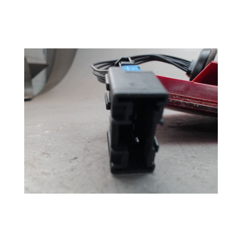 FEU ARRIERE GAUCHE  CITROEN C4