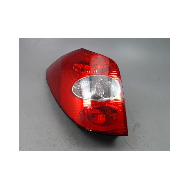 FEU ARRIERE GAUCHE  RENAULT LAGUNA ESTATE II Phase 2 2005-2007