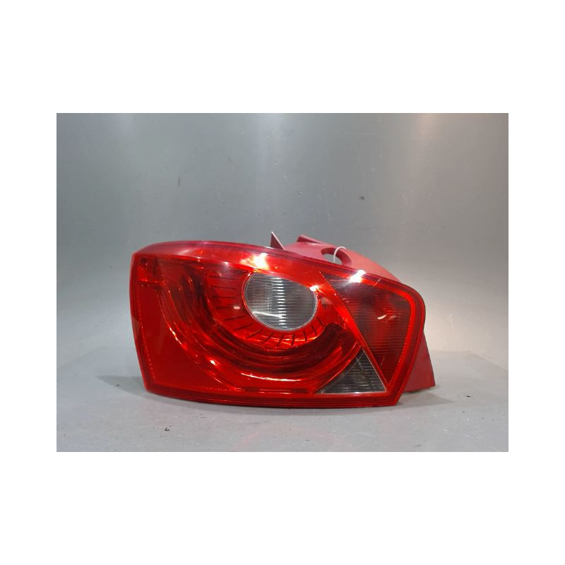 FEU ARRIERE GAUCHE  SEAT IBIZA