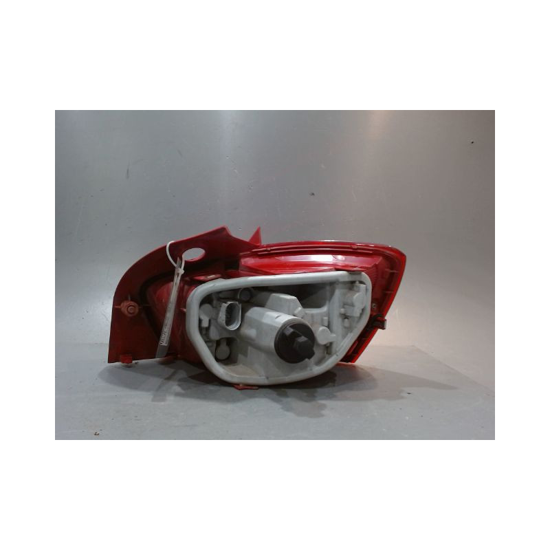 FEU ARRIERE GAUCHE  SEAT IBIZA