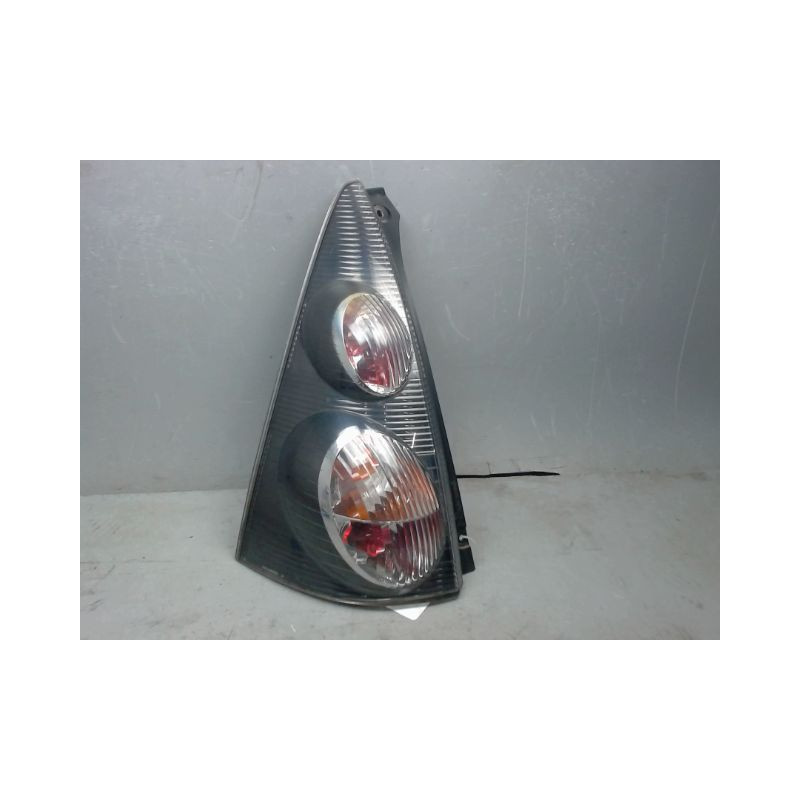 FEU ARRIERE GAUCHE  CITROEN C1 5P