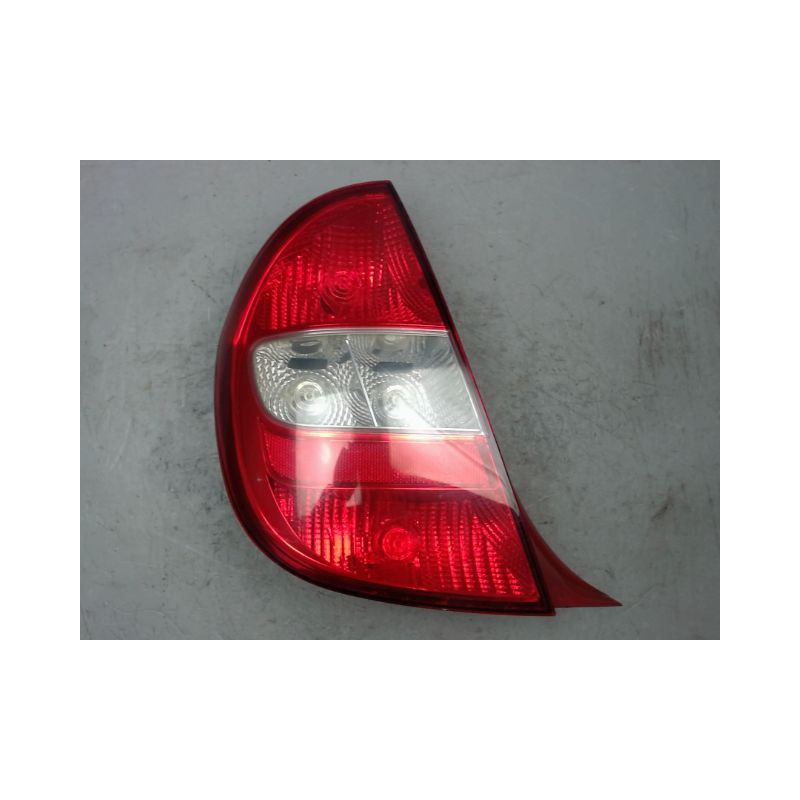 FEU ARRIERE GAUCHE  CITROEN C5 2001-2004