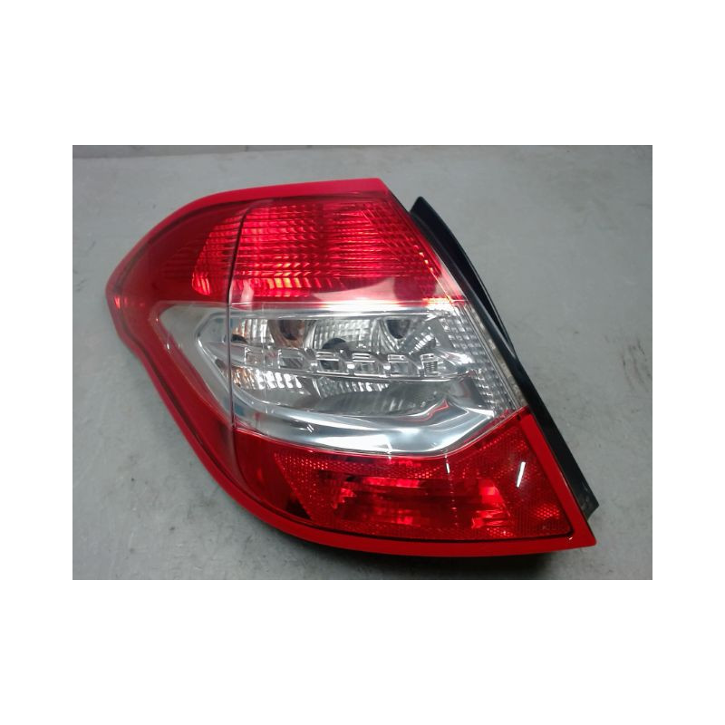 FEU ARRIERE GAUCHE  CITROEN C4
