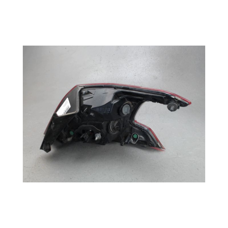 FEU ARRIERE GAUCHE  PEUGEOT 308