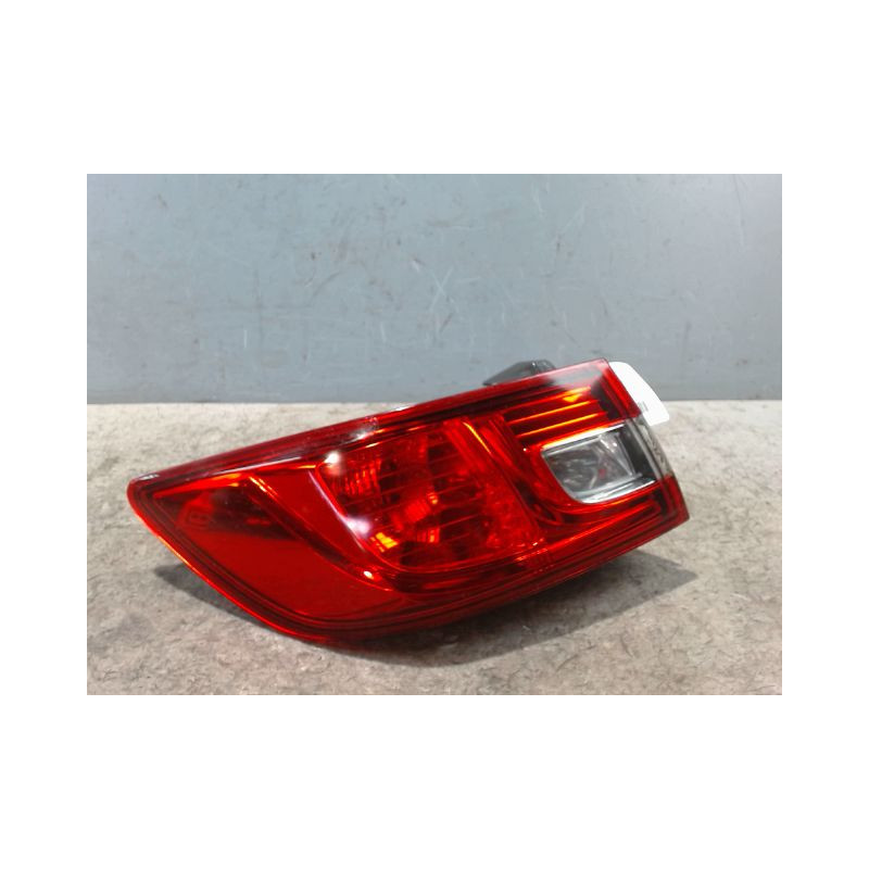FEU ARRIERE GAUCHE  RENAULT CLIO IV
