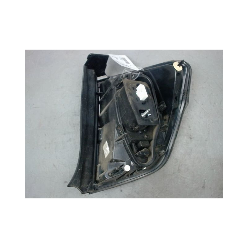 FEU ARRIERE GAUCHE  CITROEN C3 2009-