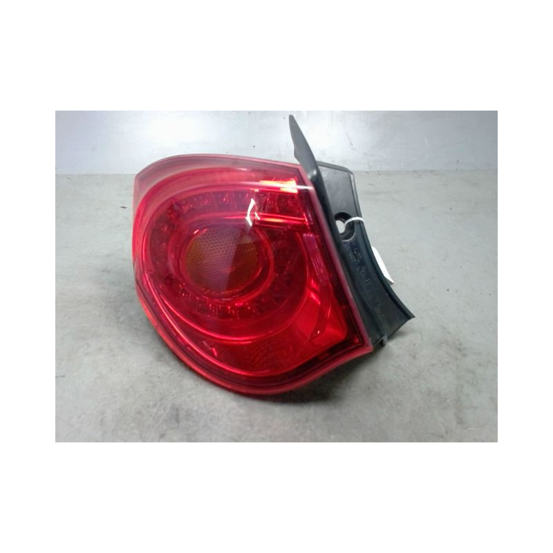 FEU ARRIERE GAUCHE  ALFA ROMEO GUILIETTA 2010-