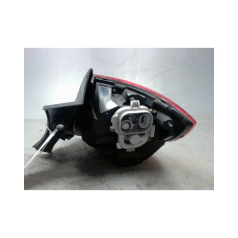 FEU ARRIERE GAUCHE  ALFA ROMEO GUILIETTA 2010-
