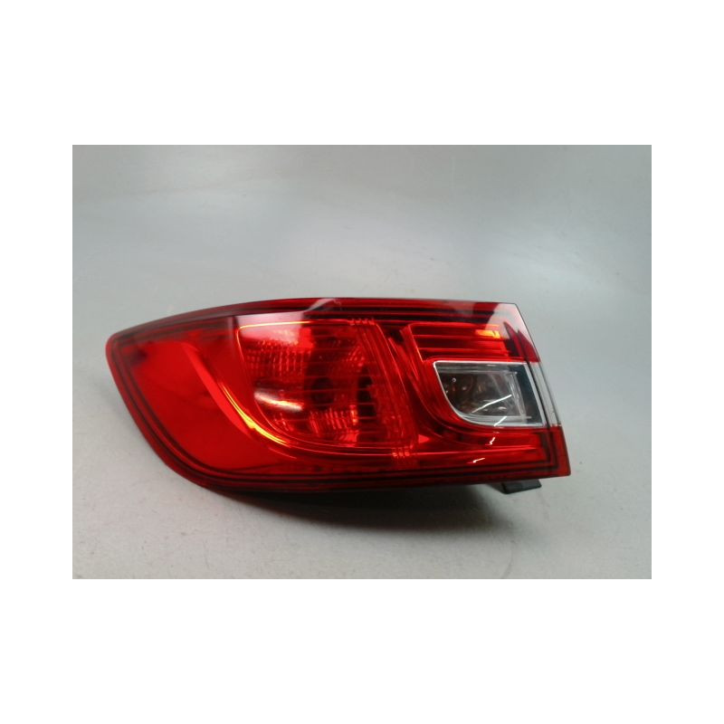 FEU ARRIERE GAUCHE  RENAULT CLIO IV Phase 1 2012-...