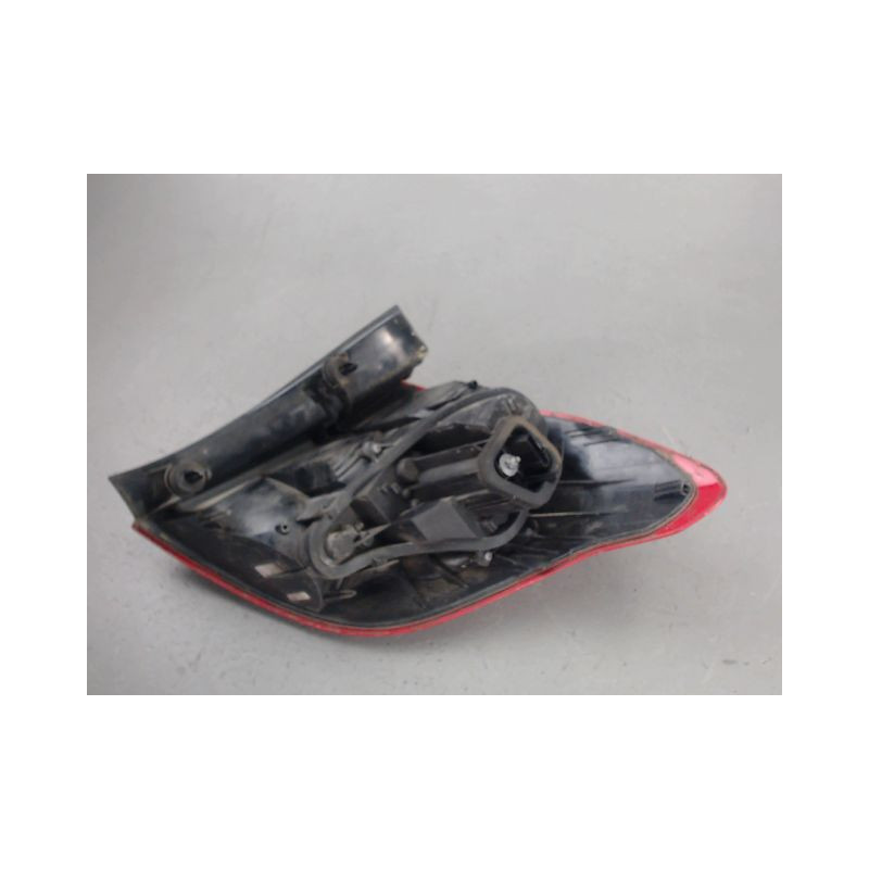 FEU ARRIERE GAUCHE  CITROEN C4