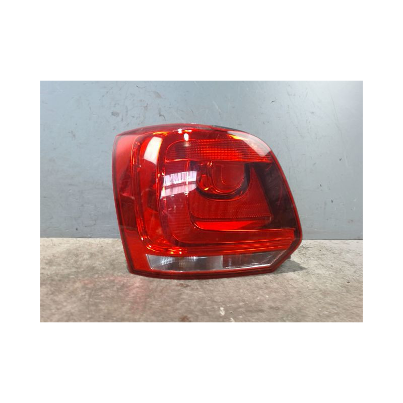 FEU ARRIERE GAUCHE  VOLKSWAGEN POLO 2005-