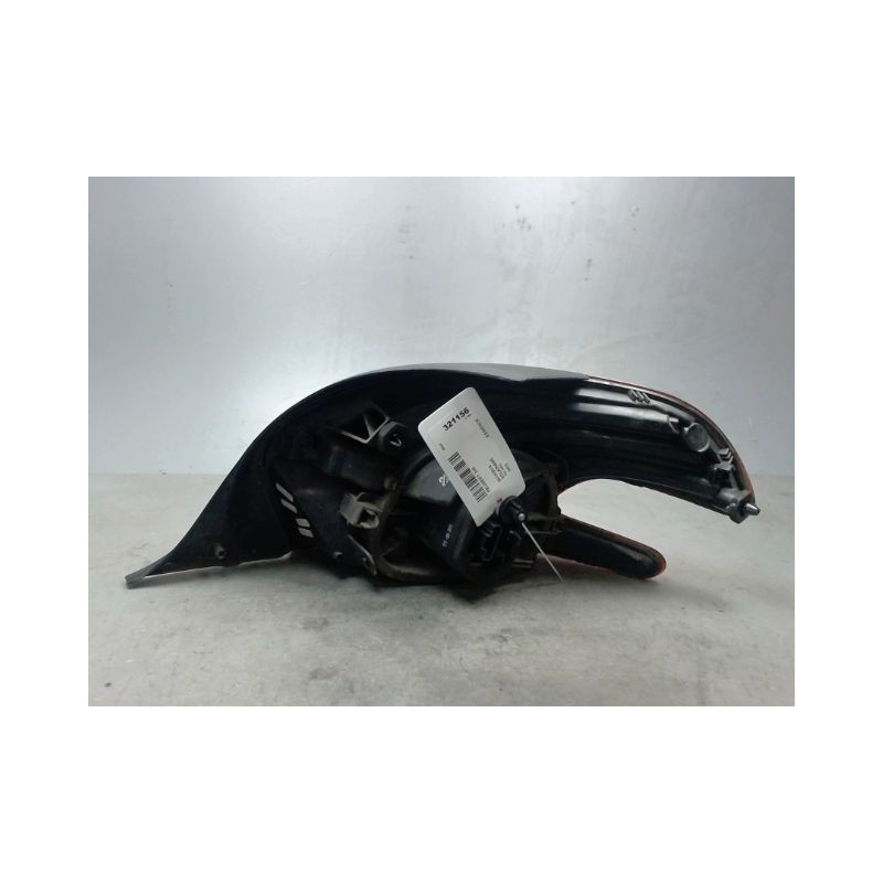 FEU ARRIERE GAUCHE  PEUGEOT 208