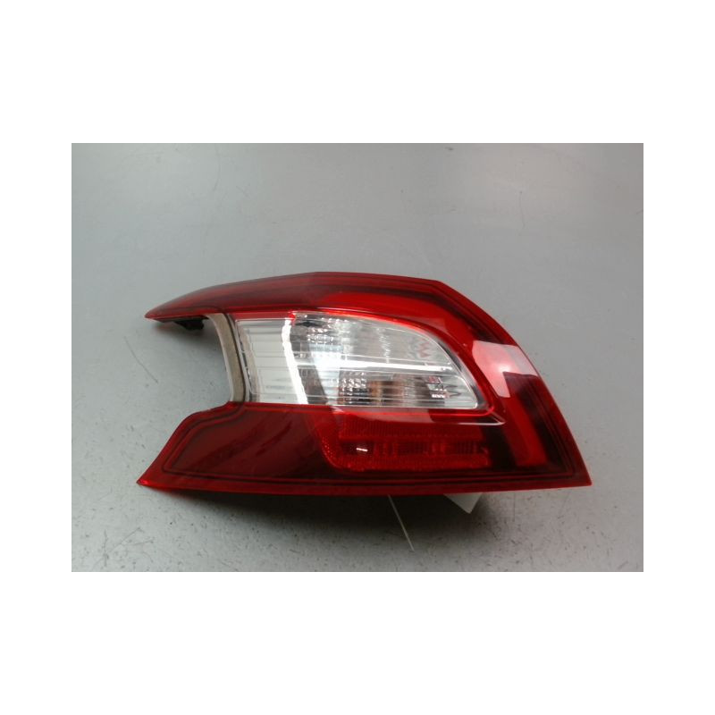 FEU ARRIERE GAUCHE  PEUGEOT 308 2009-