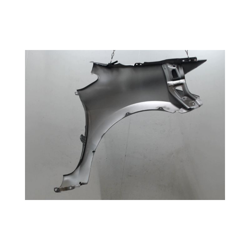 AILE AVANT GAUCHE TOYOTA AURIS I Phase 2 2010-2012