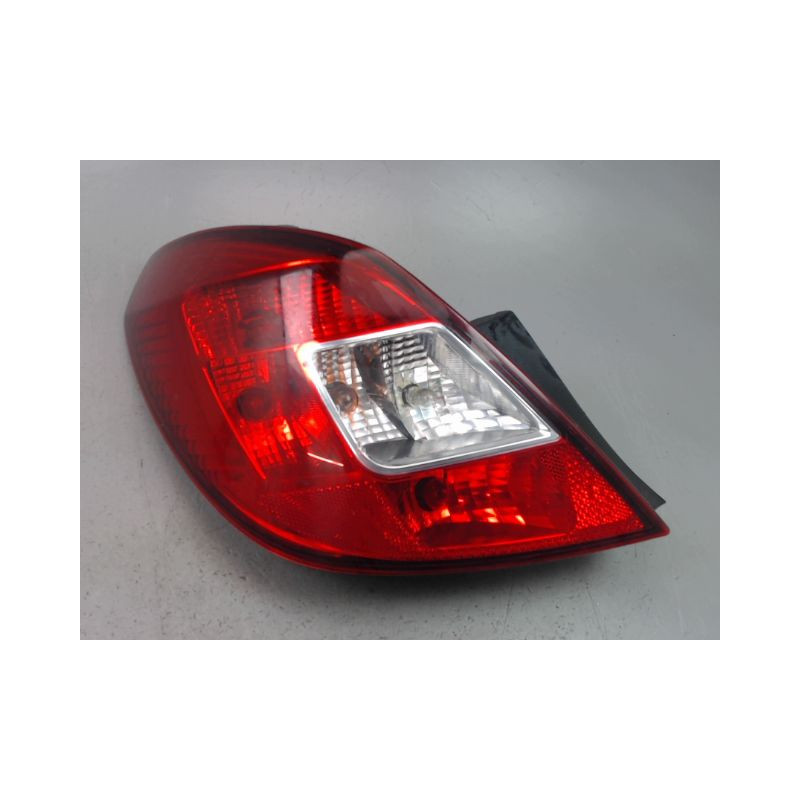 FEU ARRIERE GAUCHE  OPEL CORSA IV Phase 1 (D) 2006-2010
