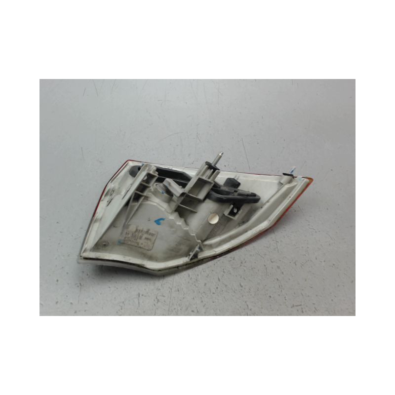 FEU ARRIERE GAUCHE  RENAULT LAGUNA III Phase 1 2007-2010