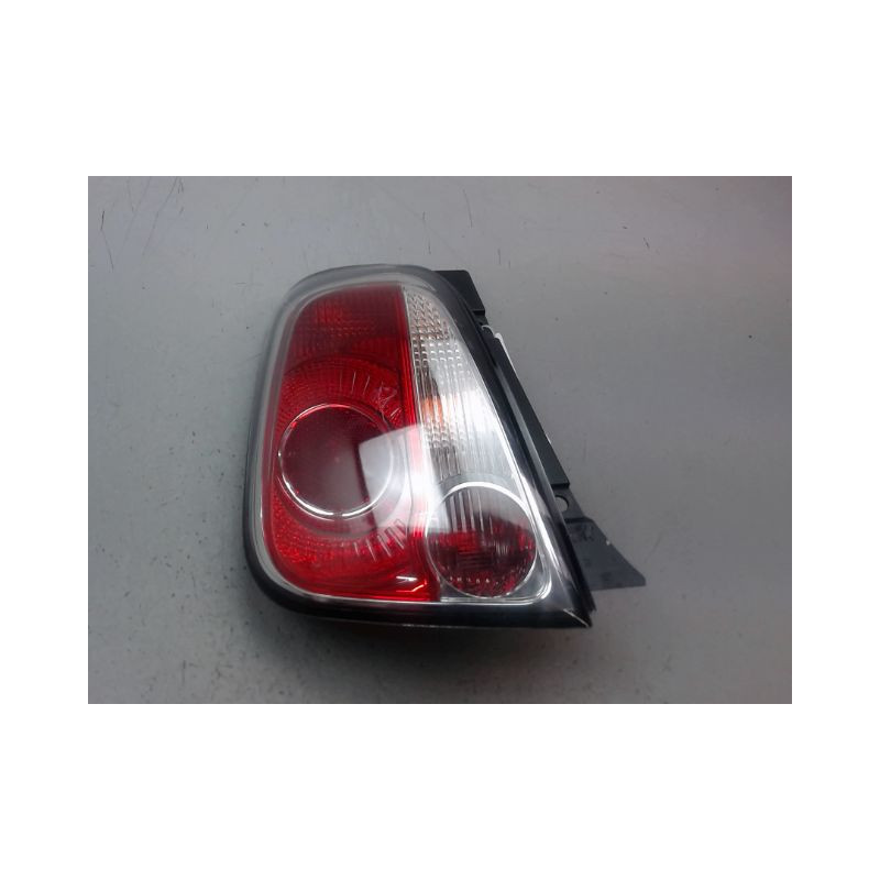 FEU ARRIERE GAUCHE  FIAT 500 II Phase 1 2007-...